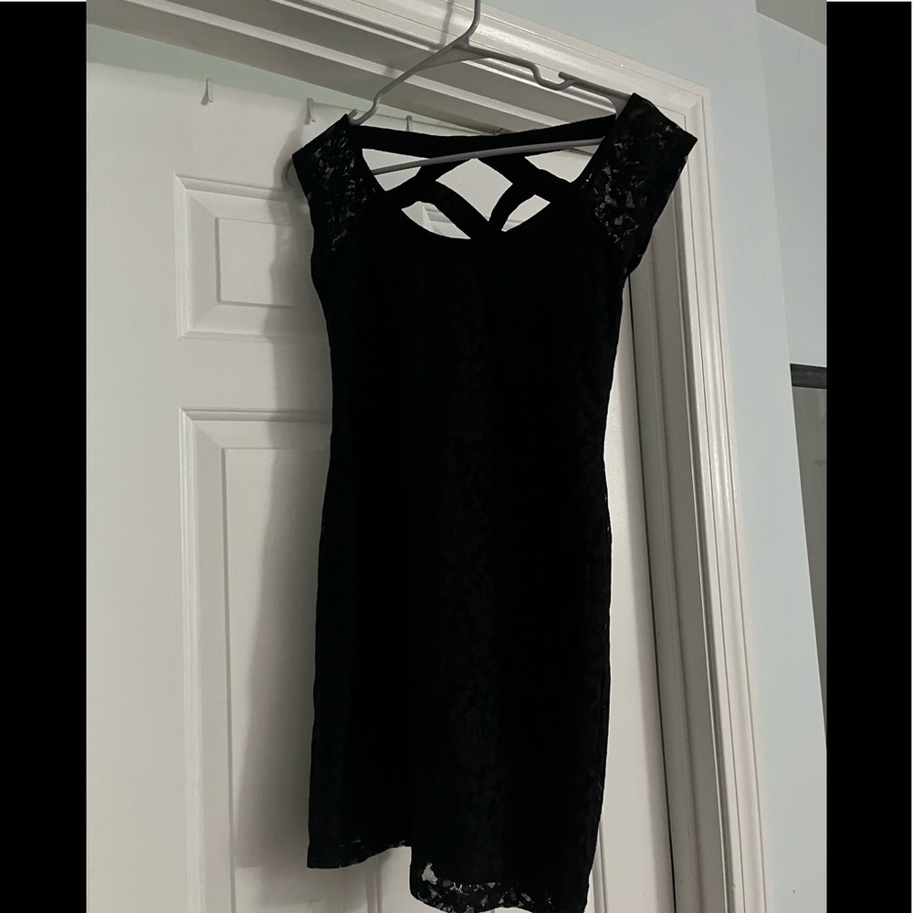Black lace dress